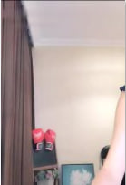 高颜值妹子扭动娇躯慢脱衣 椅子上自摸双乳极致诱惑